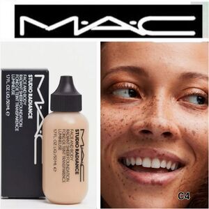 Mac Cosmetics Studio Face & Body Foundation